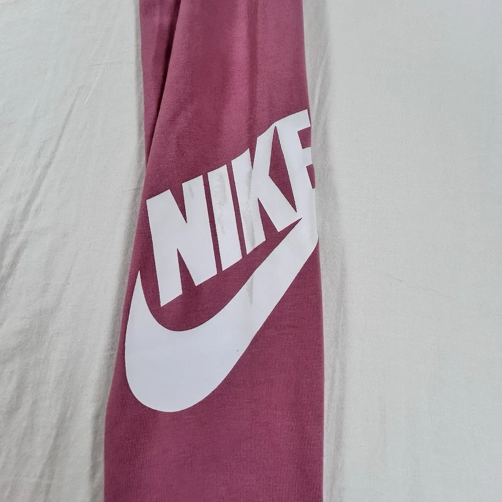 NEW Nike Women's Sportswear Sz S Essential High Rise Leggings Pink Yoga Walking